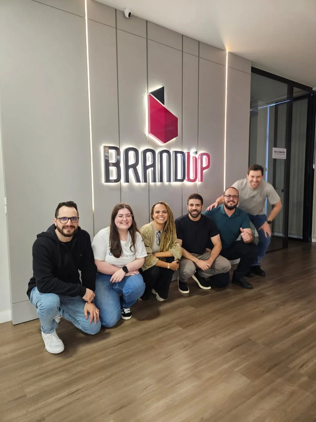 BRANDUP recebendo o time da Meta em seu escritório